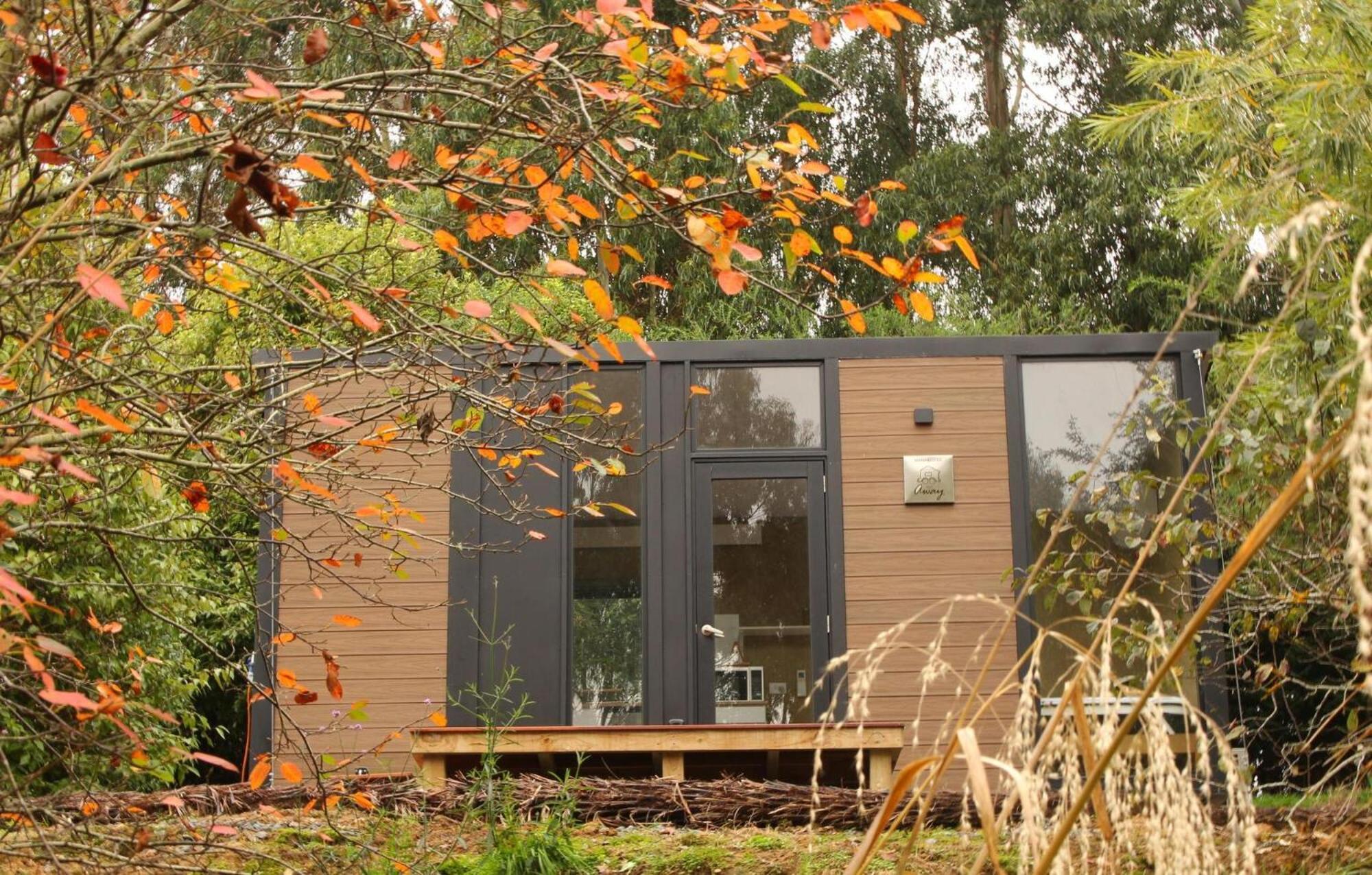 הוילה Owaka Tranquility Tiny House By Tiny Away מראה חיצוני תמונה